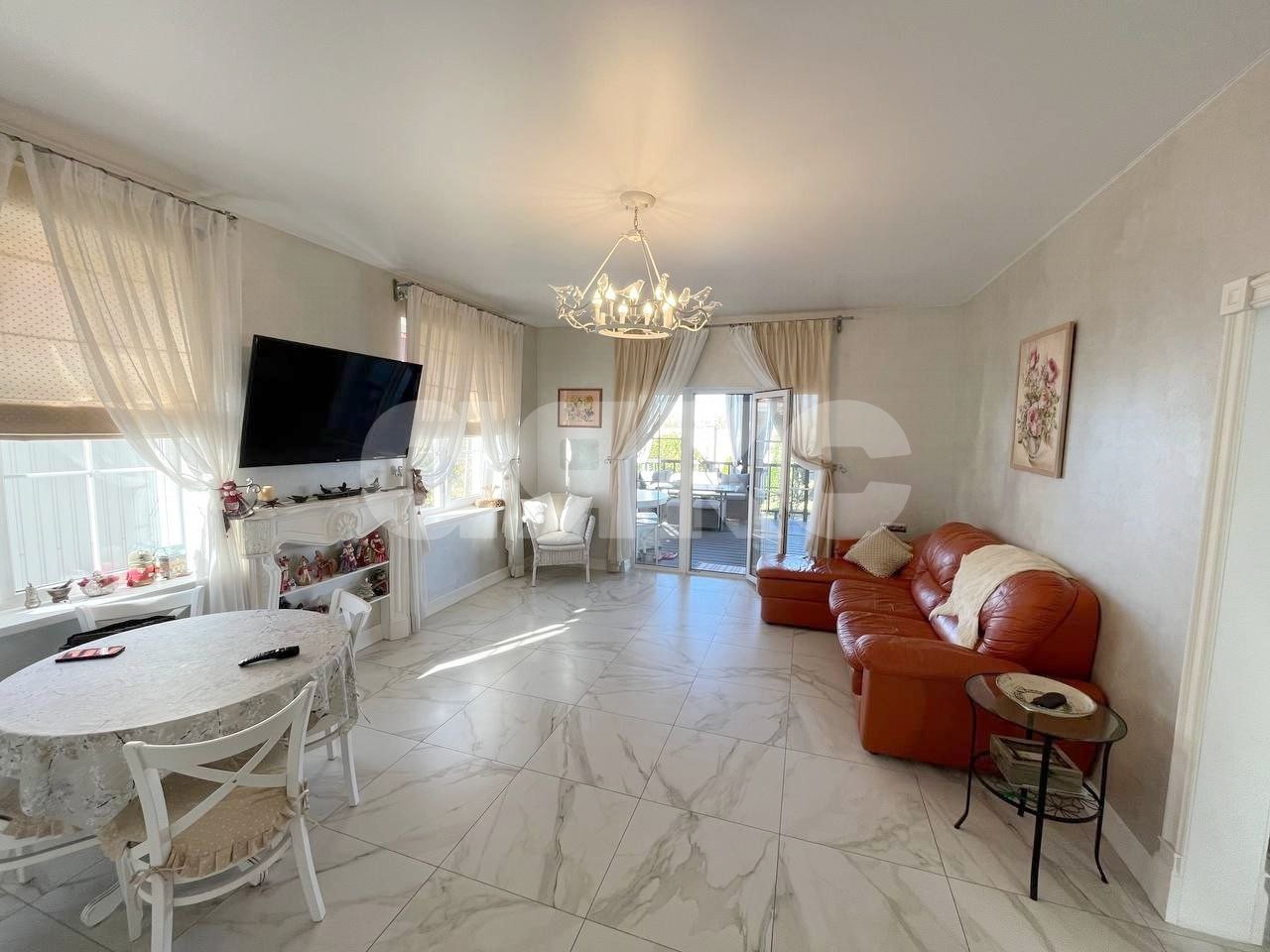 Фото №5: Дом 245 м² + 6 сот. - Молодёжное, мкр. СНТ ОК Изумруд, ул. Рубиновая