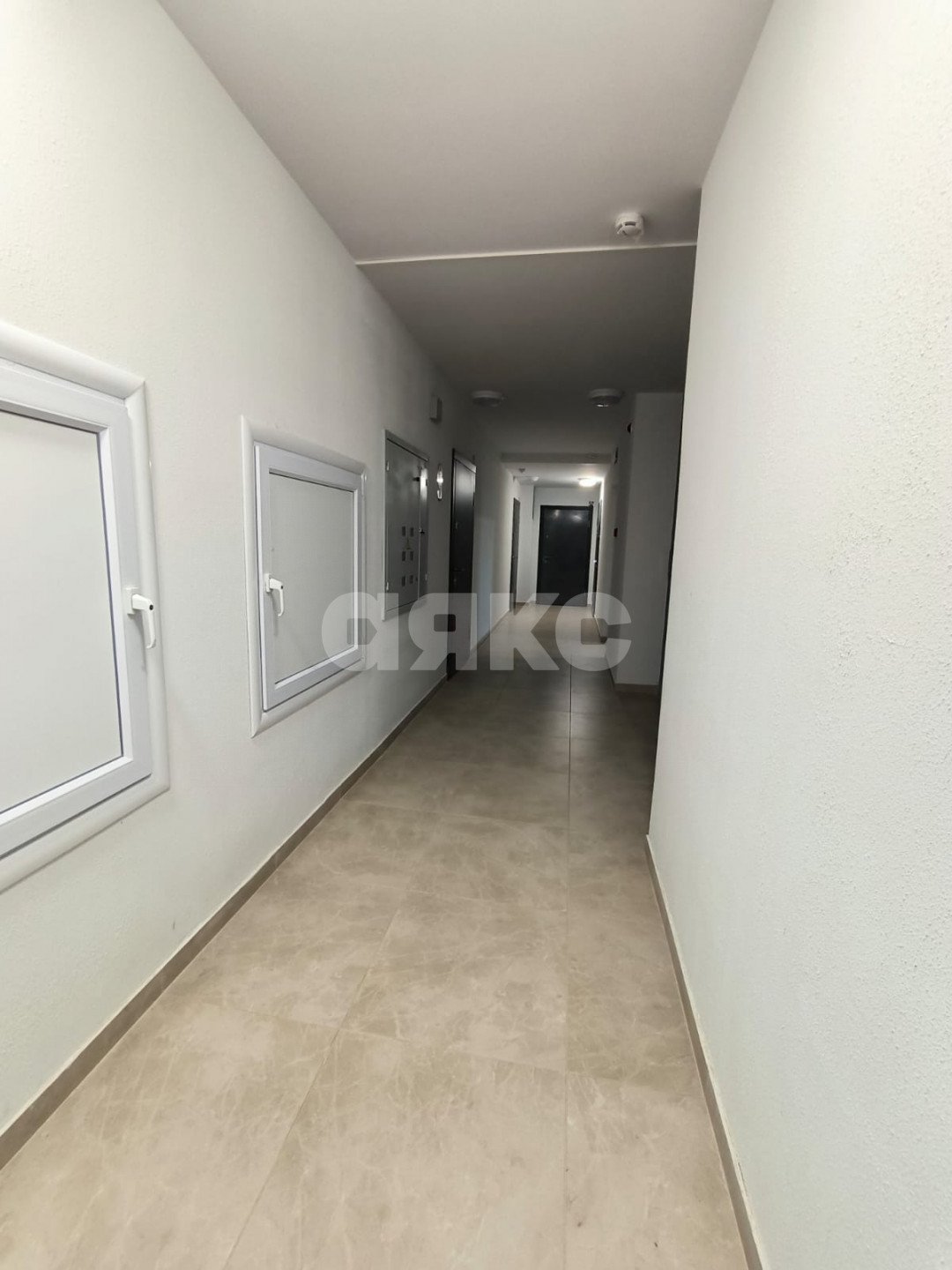 Фото №15: 2-комнатная квартира 49 м² - Симферополь, Киевский, мкр. жилой комплекс Ваниль, пр-кт Александра Суворова, 103