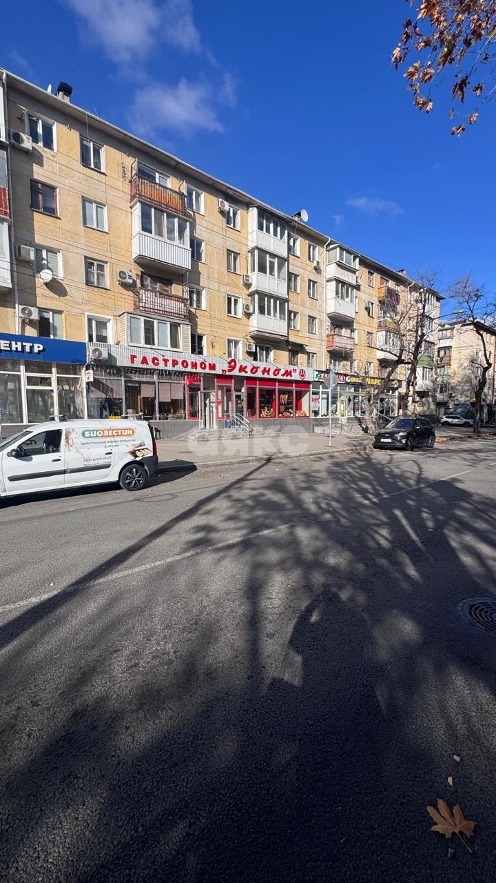 Фото №20: 3-комнатная квартира 56 м² - Симферополь, Железнодорожный, мкр. 831-й квартал, ул. Хацко, 17