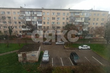 Фото №3: 3-комнатная квартира 61 м² - Симферополь, мкр. 429-й квартал, ул. Киевская, 126