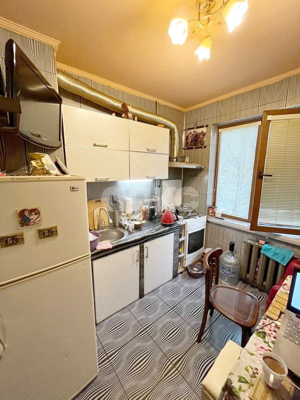 Фото №8: 2-комнатная квартира 50 м² - Симферополь, Железнодорожный, мкр. Героев Сталинграда, ул. Героев Сталинграда, 29