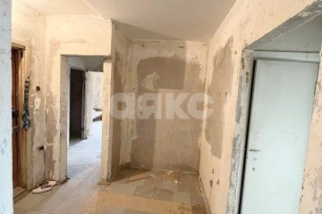 Фото №4: 3-комнатная квартира 69 м² - Симферополь, р. Центральный, ул. 60 лет Октября, 13/64