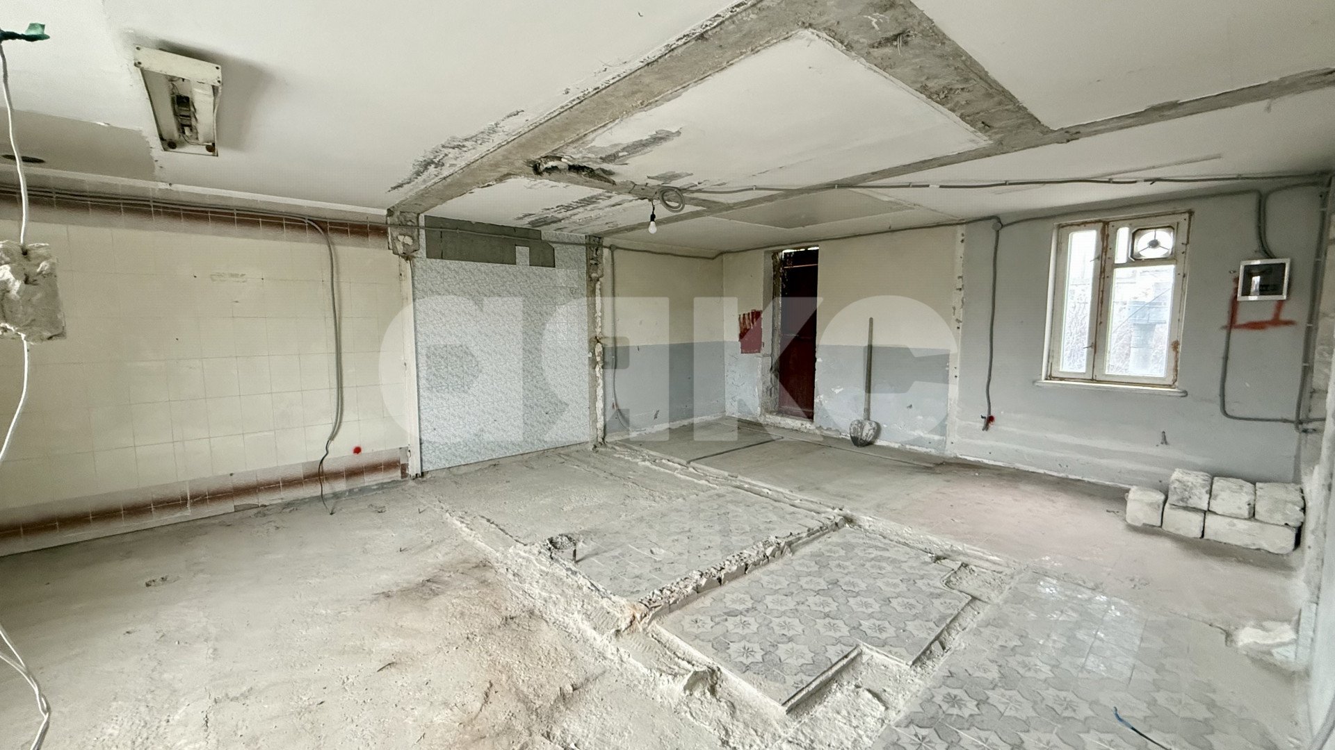 Фото №5: Коммерция 160 м² - Симферополь, р. Киевский, пер. Лавандовый, 2