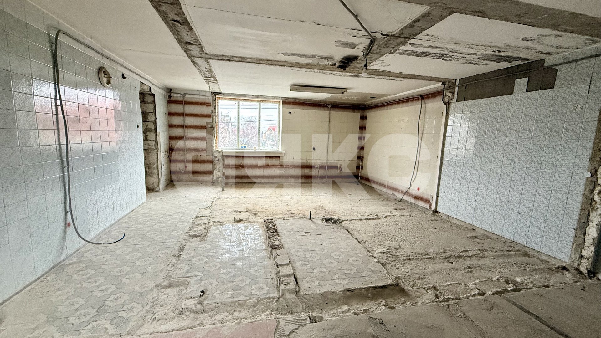 Фото №3: Коммерция 160 м² - Симферополь, р. Киевский, пер. Лавандовый, 2