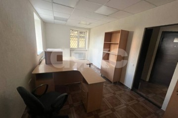 Фото №3: Коммерция 75 м² - Симферополь, р. Железнодорожный, ул. Александра Невского, 17А