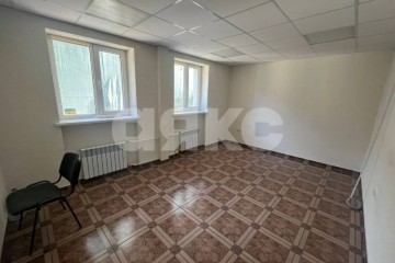 Фото №1: Коммерция 75 м² - Симферополь, р. Железнодорожный, ул. Александра Невского, 17А