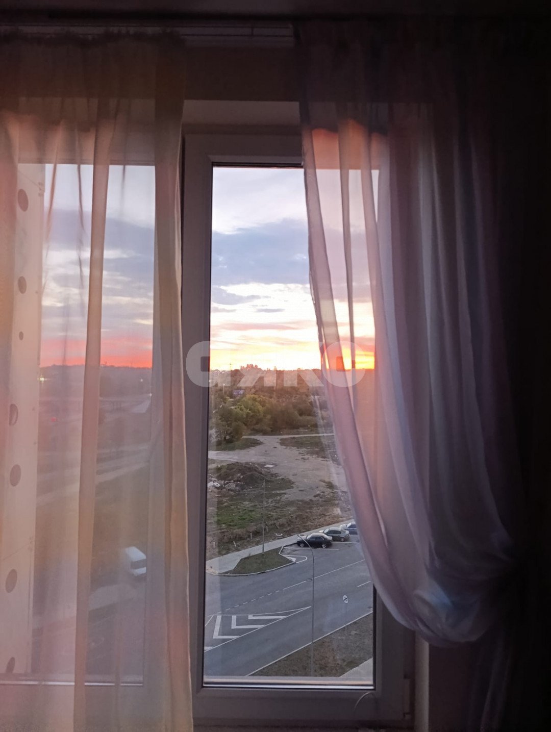 Фото №3: 1-комнатная квартира 35 м² - Симферополь, Киевский, Крымская Роза, мкр. жилой комплекс Тюльпаны, пр-кт Александра Суворова, 107