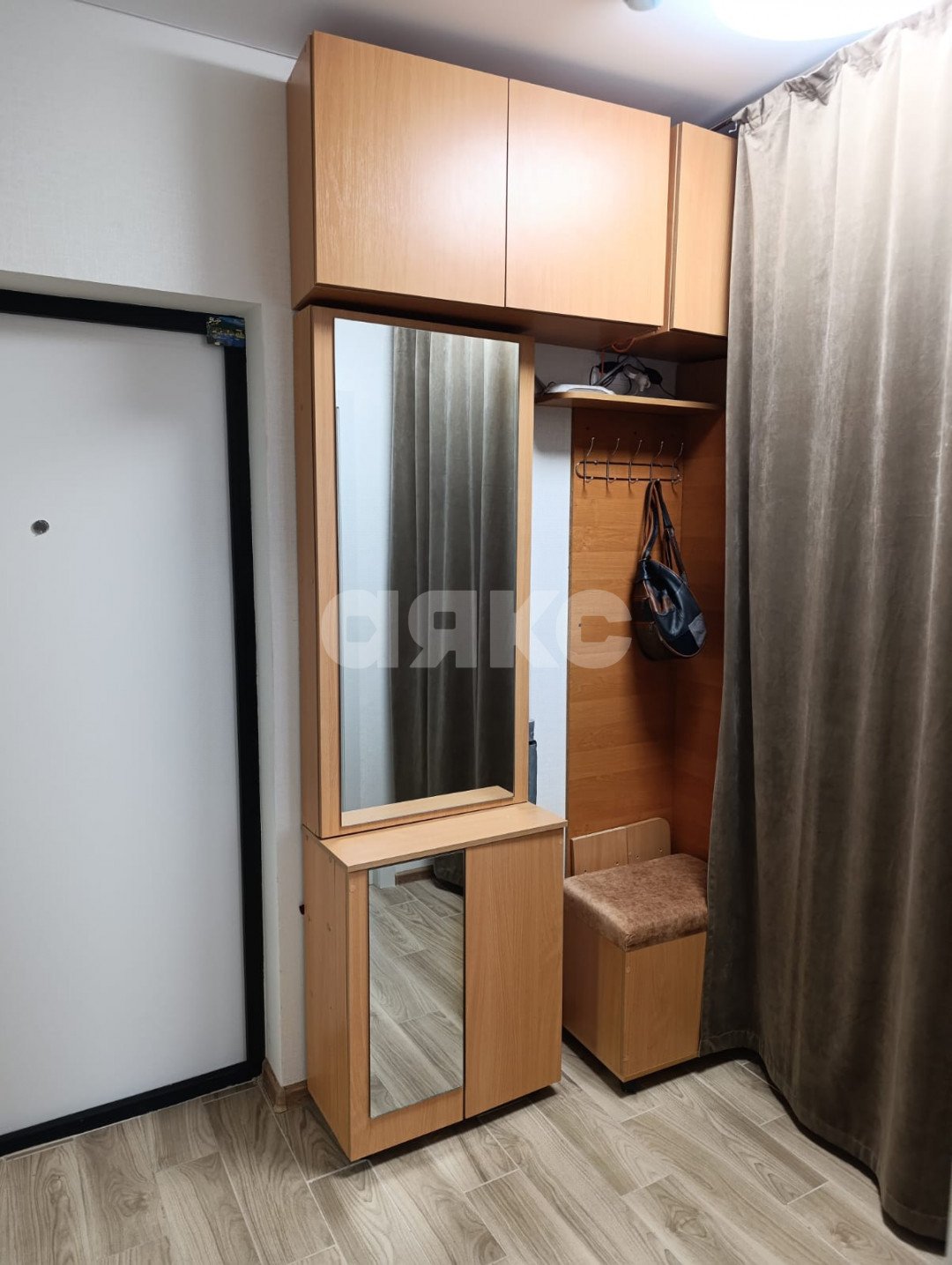 Фото №6: 1-комнатная квартира 35 м² - Симферополь, Киевский, Крымская Роза, мкр. жилой комплекс Тюльпаны, пр-кт Александра Суворова, 107