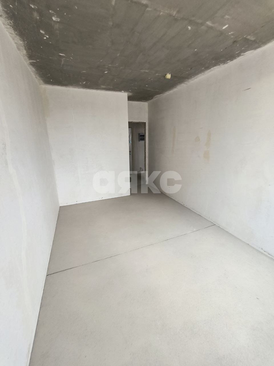 Фото №10: 2-комнатная квартира 54 м² - Симферополь, Киевский, Крымская Роза, мкр. жилой комплекс Ирис, пр-кт Александра Суворова, 99