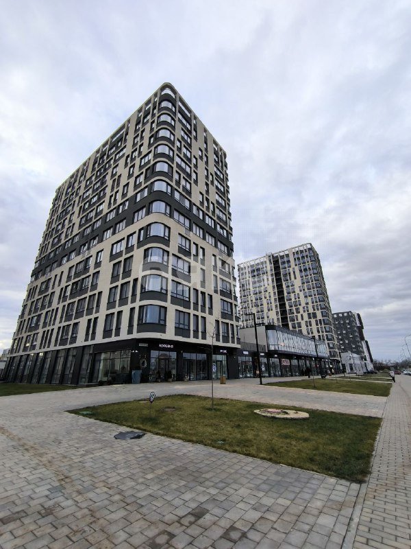 Фото №3: 2-комнатная квартира 54 м² - Симферополь, Киевский, Крымская Роза, мкр. жилой комплекс Ирис, пр-кт Александра Суворова, 99