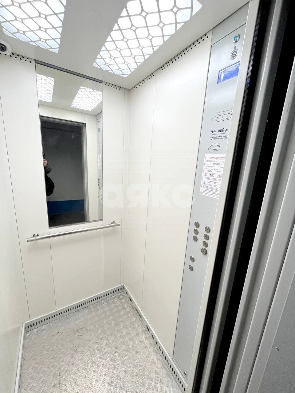 Фото №17: 3-комнатная квартира 62 м² - Симферополь, Железнодорожный, мкр. Маршала Жукова, ул. Маршала Жукова, 9