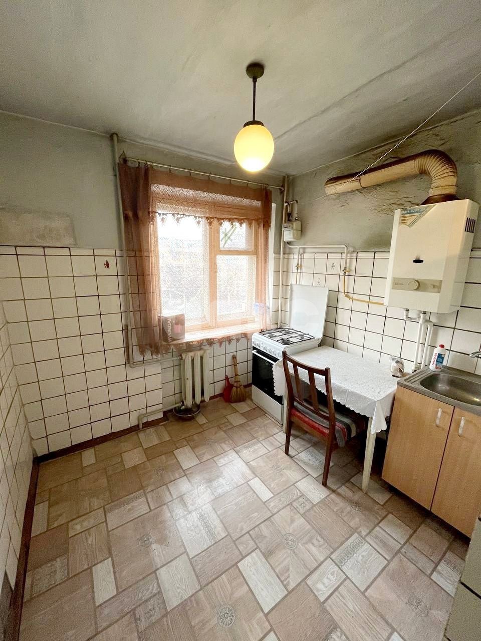 Фото №1: 3-комнатная квартира 60 м² - Симферополь, Железнодорожный, мкр. 429-й квартал, ул. Киевская, 134