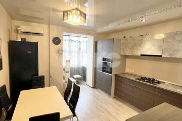 Фото №2: 3-комнатная квартира 90 м² - Симферополь, мкр. квартал Свобода, пр-кт Победы, 211Е