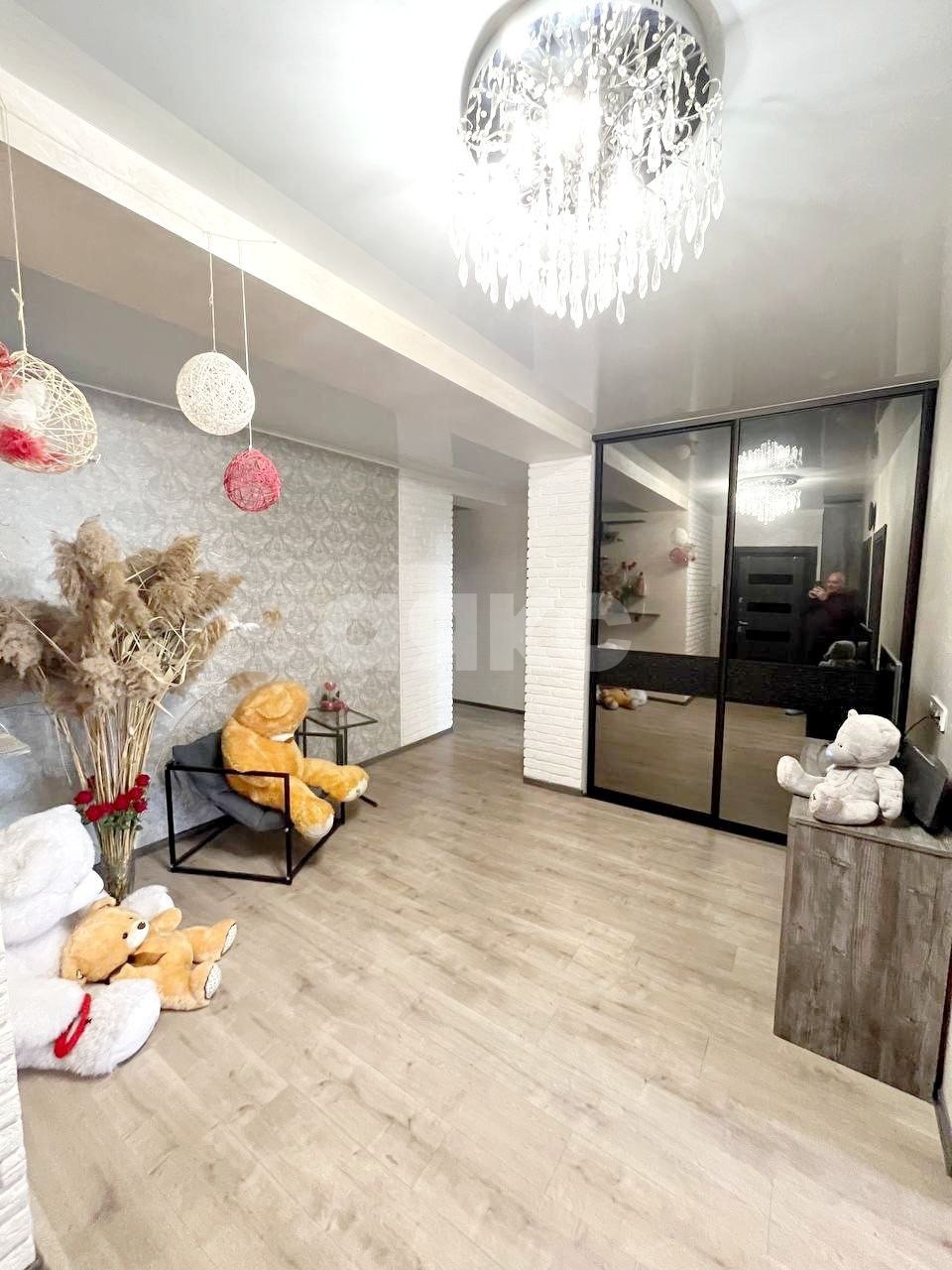 Фото №4: 3-комнатная квартира 90 м² - Симферополь, Киевский, мкр. квартал Свобода, пр-кт Победы, 211Е