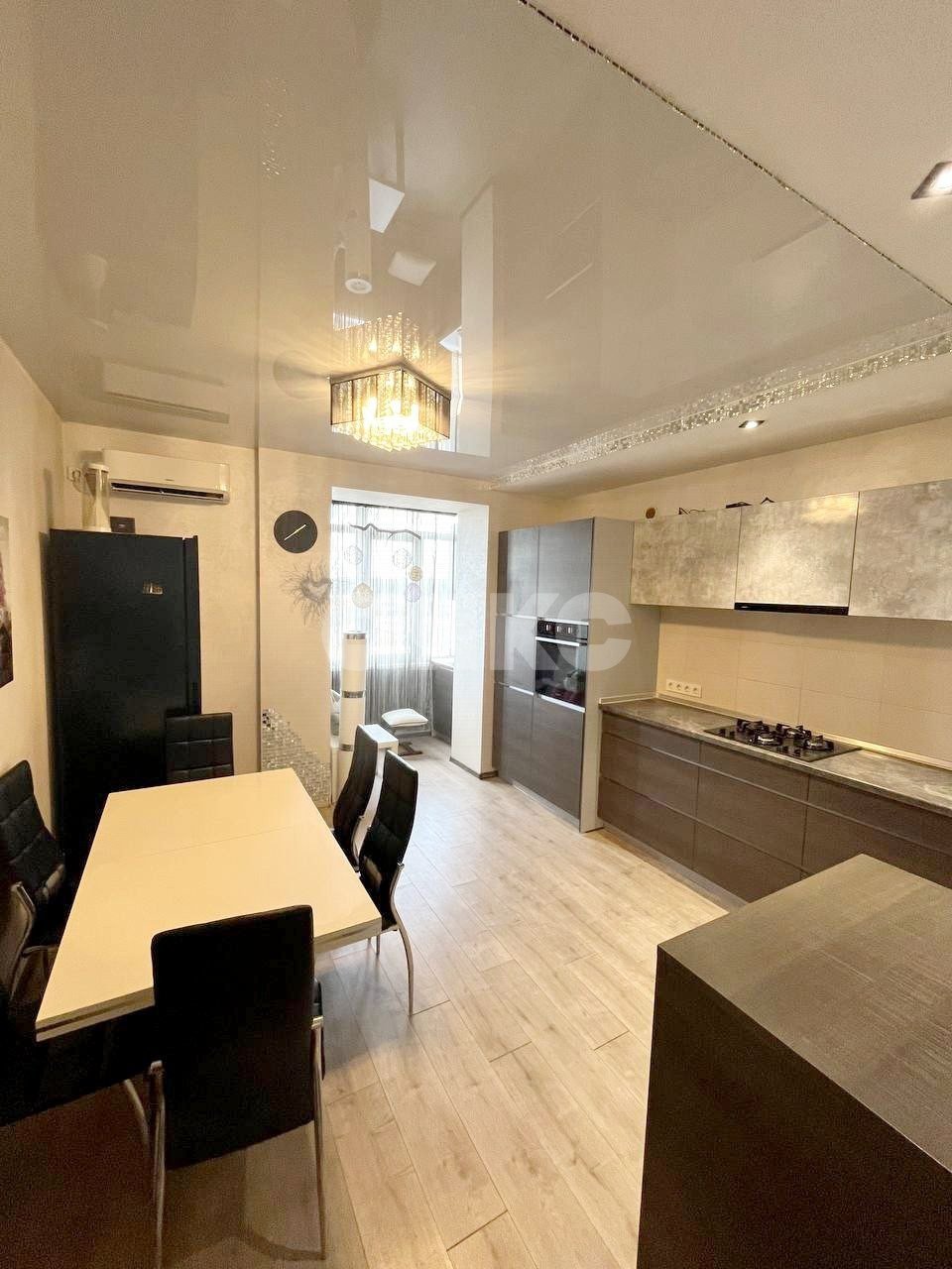 Фото №15: 3-комнатная квартира 90 м² - Симферополь, Киевский, мкр. квартал Свобода, пр-кт Победы, 211Е